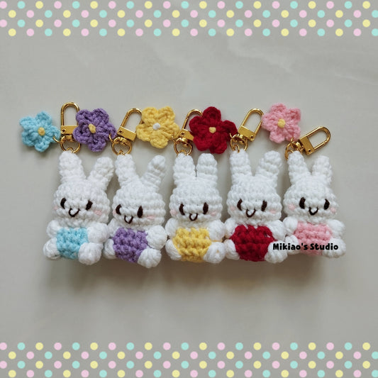 [Crochet] Flower Bunny Keychain