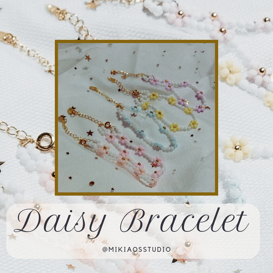 [Bracelets] Dainty Daisies Bracelet