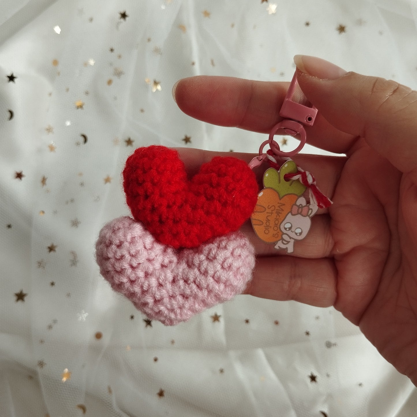 [Crochet] Double Hearts Keychain